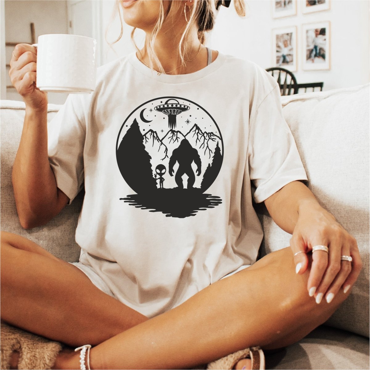 Bigfoot and Alien DTF Transfer - PrintPony