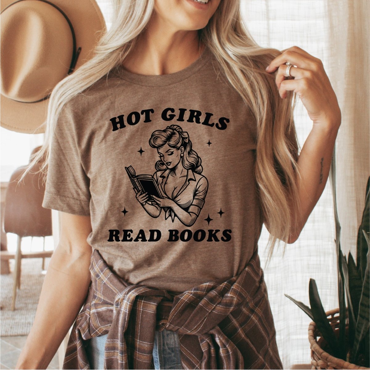 Hot Girls Read Books - DTF Transfer - PrintPony¬Æ